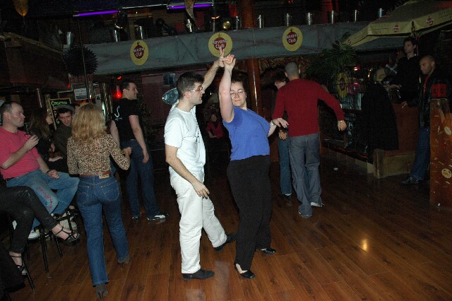 min 2005 12 18 sharkys 083